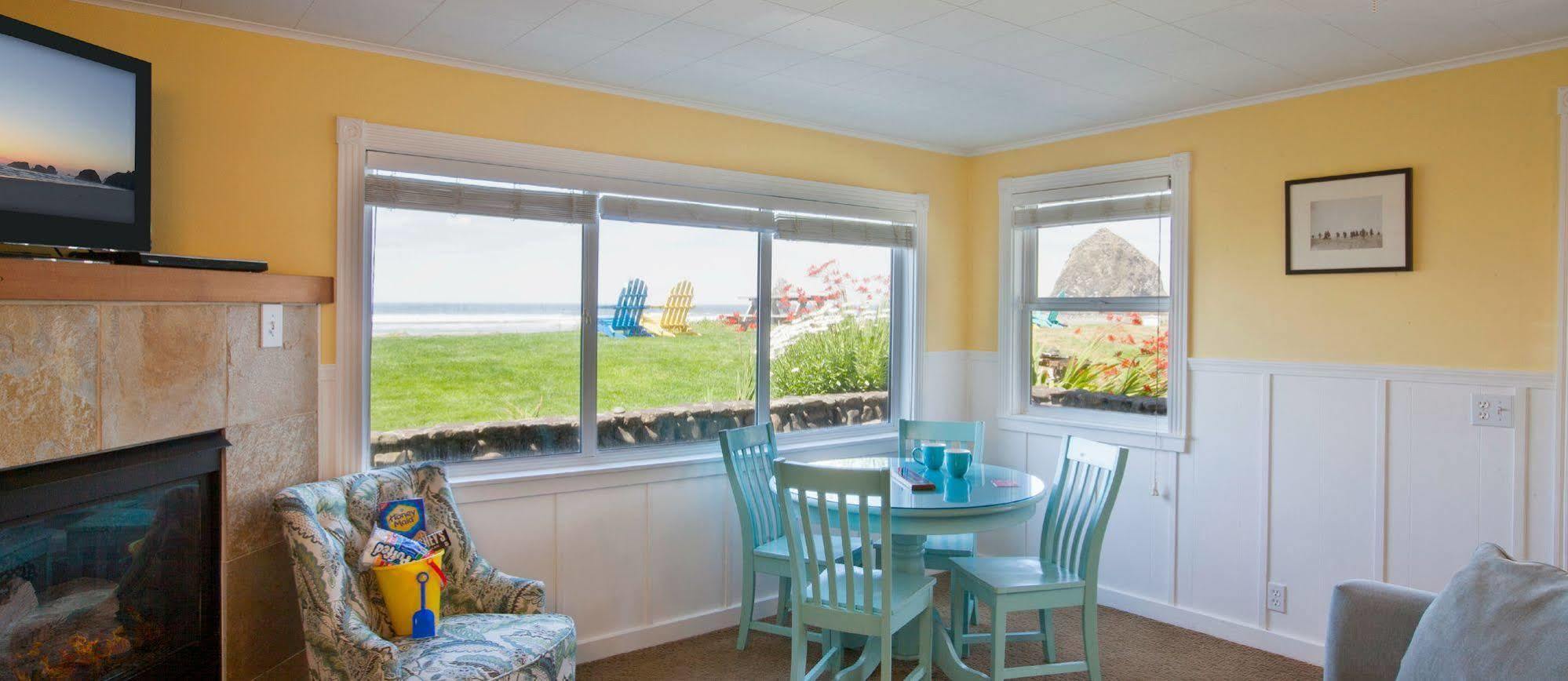 Sea Sprite At Haystack Rock Hotel Cannon Beach Exterior photo